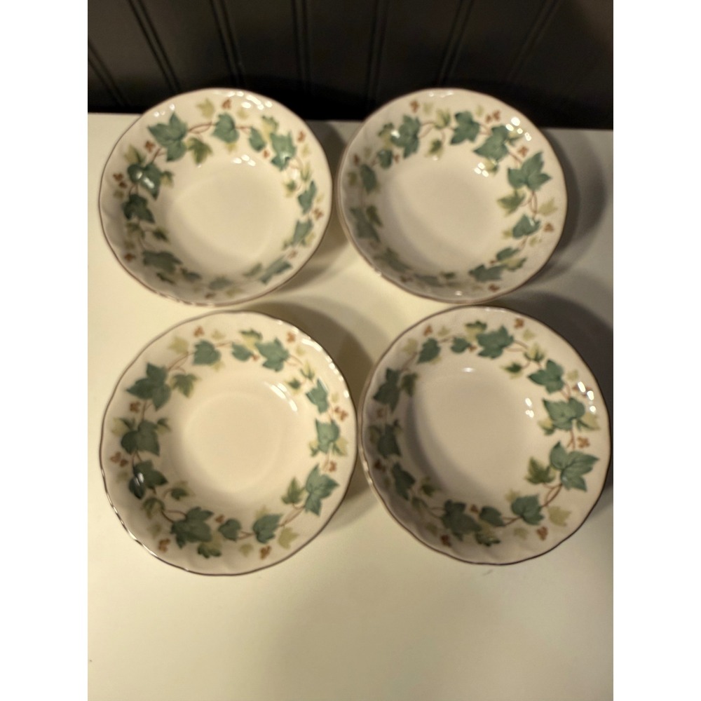 Nikko Casual Living Green Ivy Fruit Dessert Bowls Set of 4 Japan Ironstone